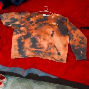 Nike, Large tie-die